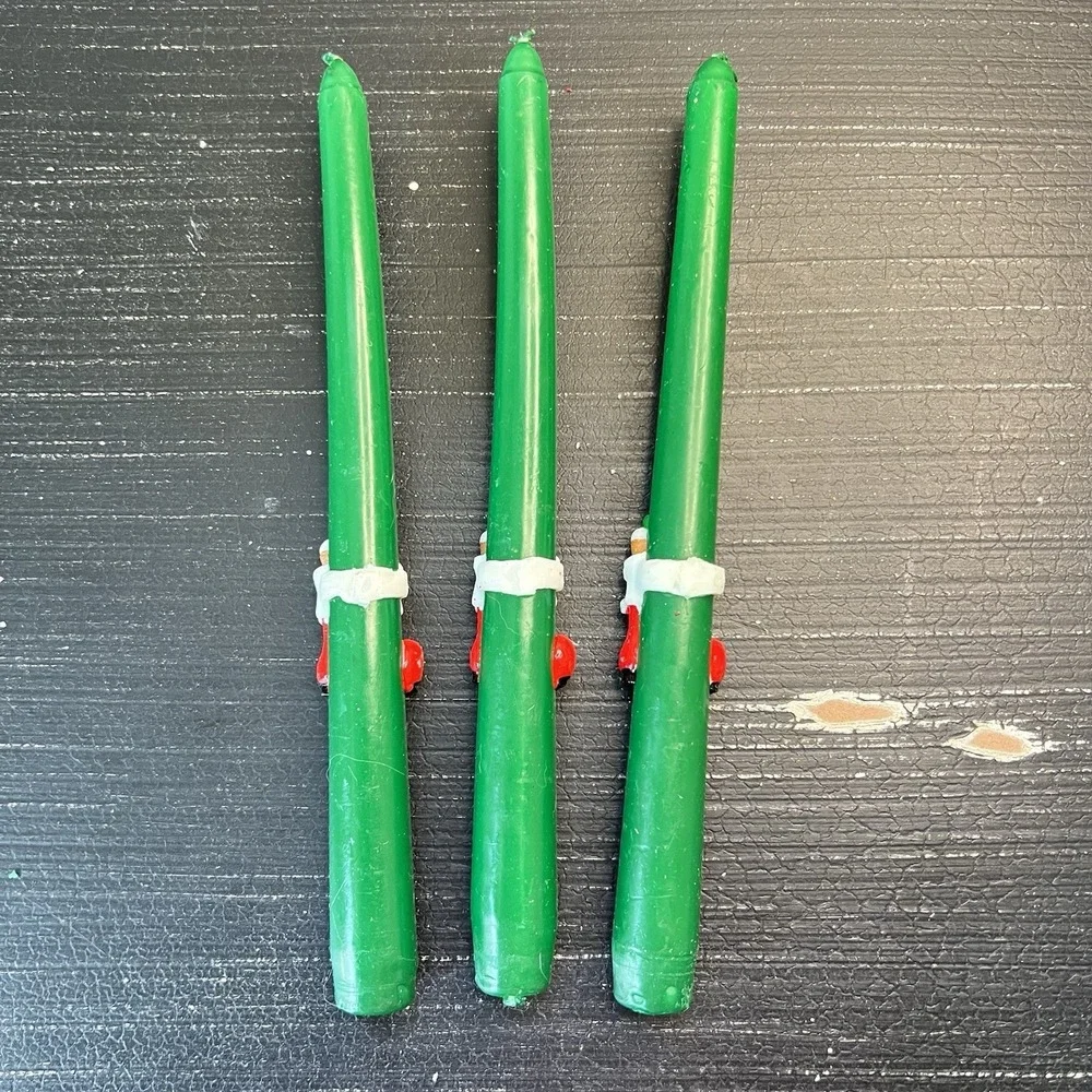 Christmas Day Stockings Vintage Tapered Candles Lot Of 3‎